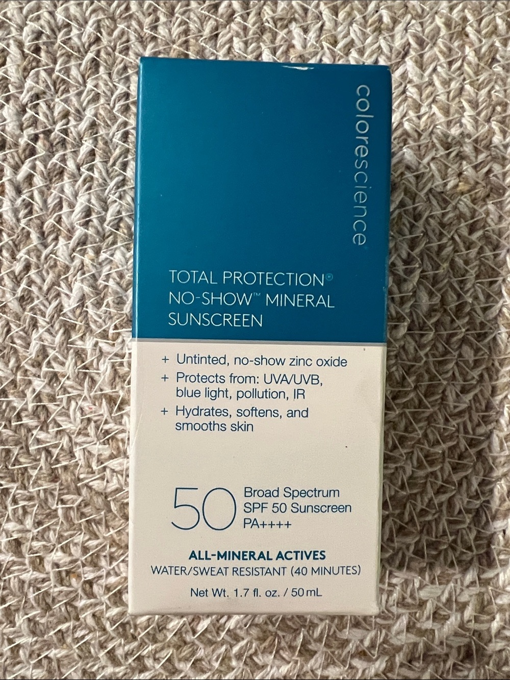 NWT! Colorescience No Show Mineral Suncare Protection